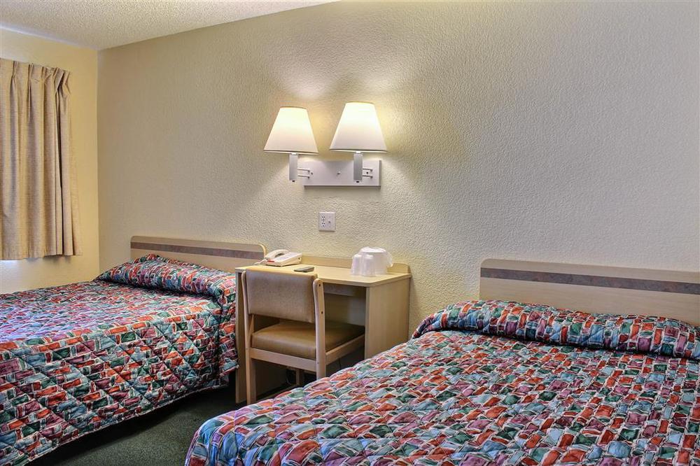 Motel 6-Bakersfield, Ca - Convention Center الغرفة الصورة